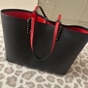 Authentic 💯 Christian Louboutin Tote with clutch
